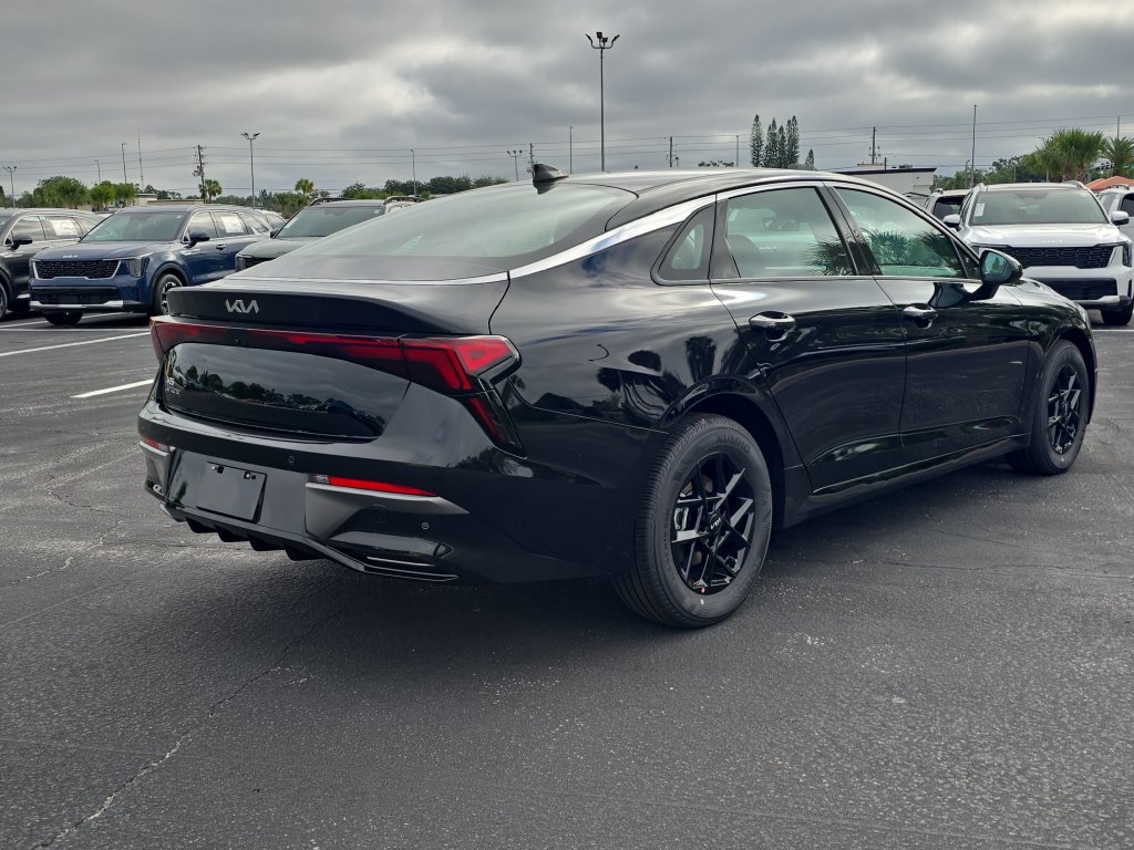 New 2026 Kia K5 LXS FWD image 8