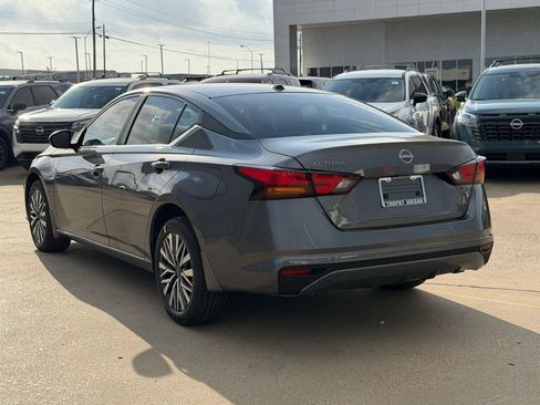New 2026 Nissan Altima 2.5 SV AWD/4WD image 5