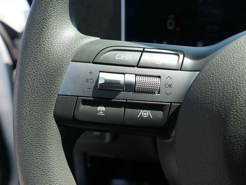 Used 2025 Hyundai Sonata SEL FWD image 14