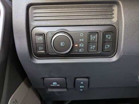 New 2025 Ford F250 Lariat w/ Lariat Ultimate Package image 26