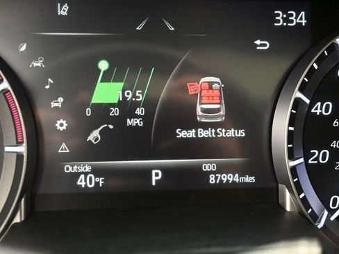 Used 2022 Toyota Highlander XLE image 17