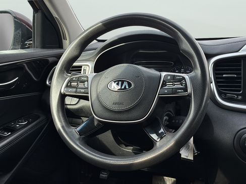 Used 2020 Kia Sorento LX FWD image 18