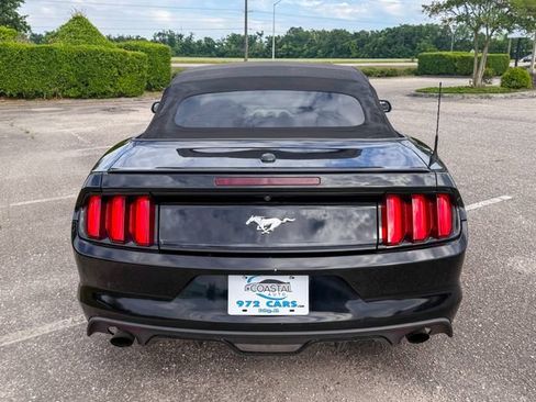 Used 2016 Ford Mustang Premium image 5