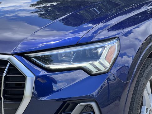 Used 2022 Audi Q3 2.0T Premium Plus AWD/4WD image 7