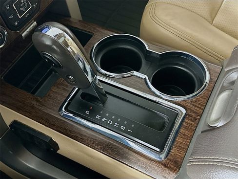 Used 2013 Ford F150 Lariat w/ Luxury Equipment Group image 16