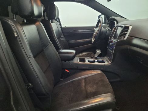 Used 2018 Jeep Grand Cherokee Altitude AWD/4WD image 21