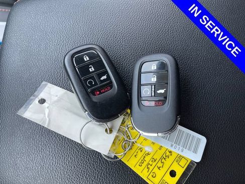 Used 2025 Honda CR-V Sport-L image 34