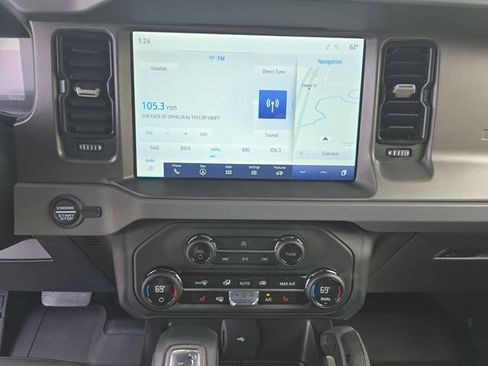 Certified 2024 Ford Bronco Big Bend w/ Sasquatch Package image 12