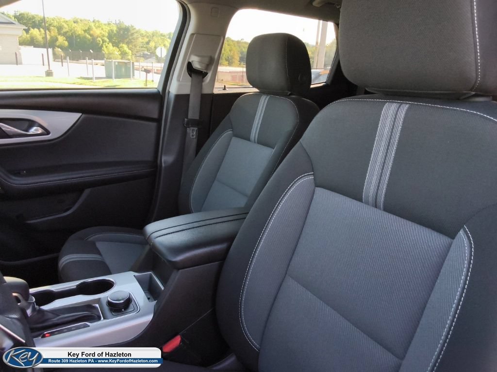 Used 2025 Chevrolet Blazer LT FWD image 26