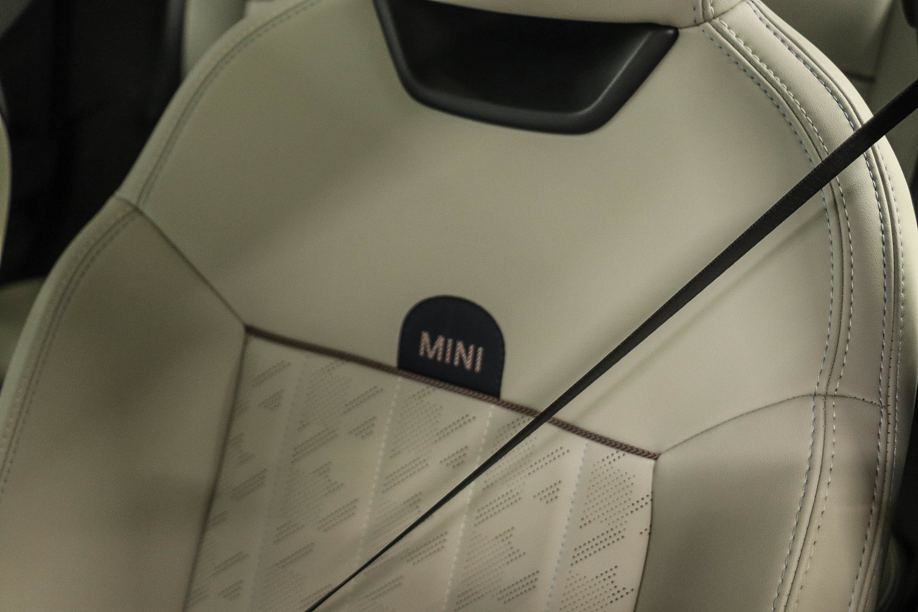 Used 2026 MINI Cooper S FWD image 27