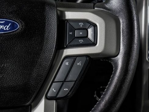 Used 2019 Ford F250 Lariat w/ Lariat Ultimate Package image 19