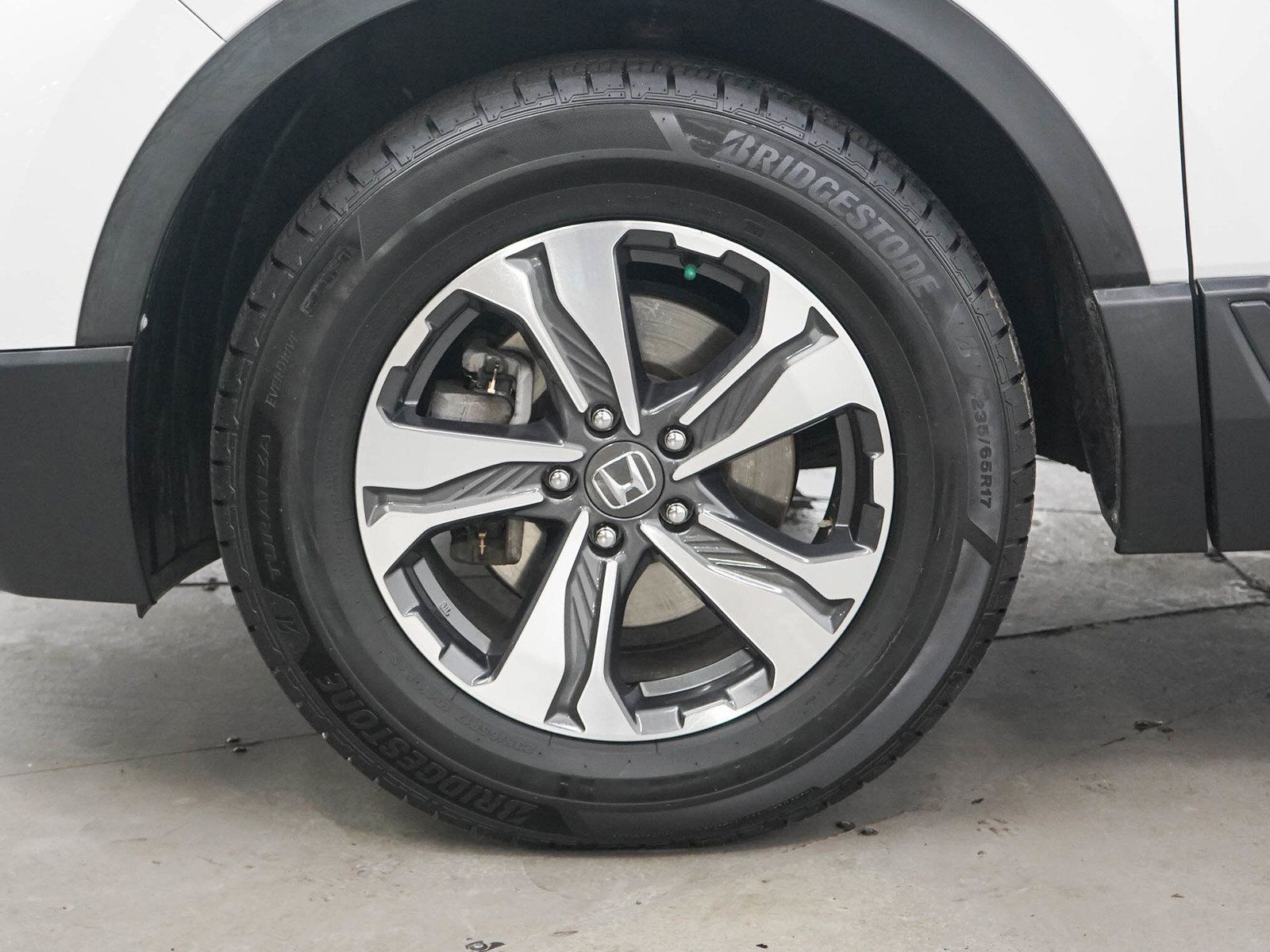Used 2019 Honda CR-V LX image 27