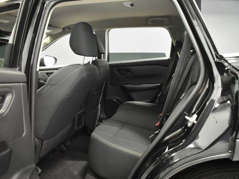 Certified 2025 Nissan Rogue S AWD/4WD image 29