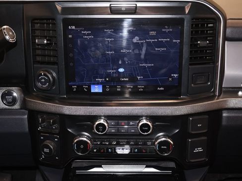 Certified 2025 Ford F350 Platinum AWD/4WD image 30