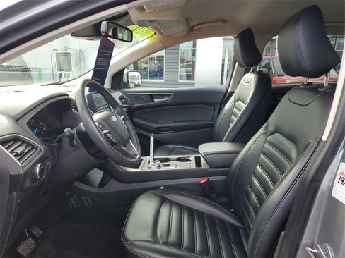 Certified 2024 Ford Edge SEL image 8