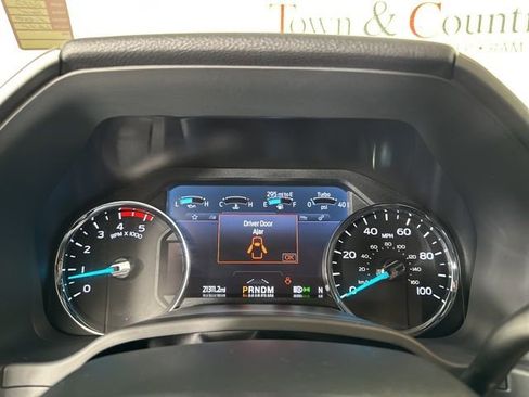 Used 2022 Ford F450 Platinum w/ FX4 Off-Road Package image 15