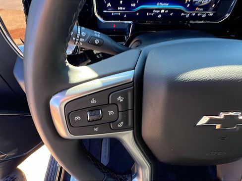 Used 2025 Chevrolet Silverado 1500 LT image 28