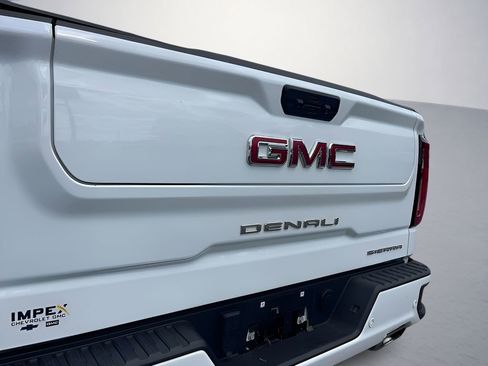 Used 2024 GMC Sierra 1500 Denali w/ Denali Reserve Package AWD/4WD image 37