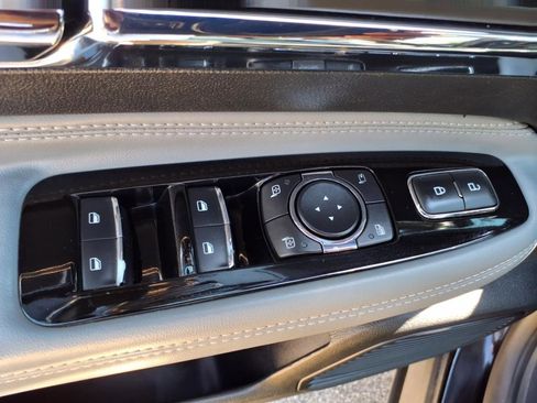 Certified 2022 Lincoln Corsair Reserve w/ Equipment Group 201A image 16