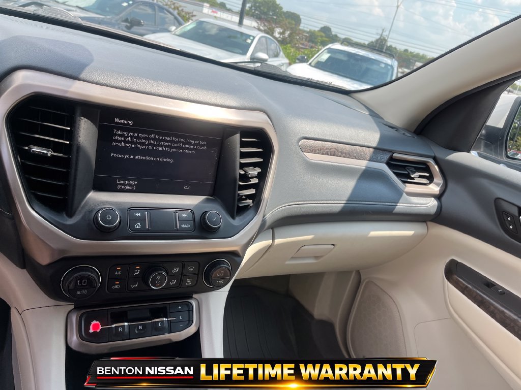 Used 2020 GMC Acadia Denali w/ Trailering Package AWD/4WD image 17