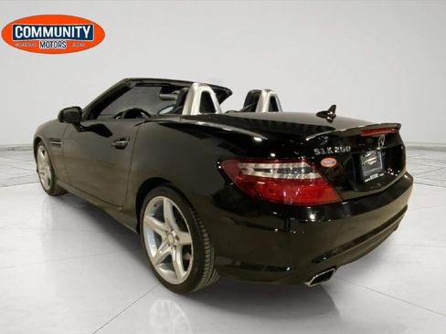 Used 2014 Mercedes-Benz SLK 250 image 5