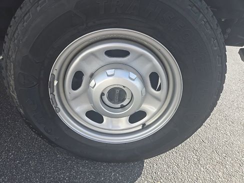 Used 2021 Ford F250 XL w/ Power Equipment Group image 33