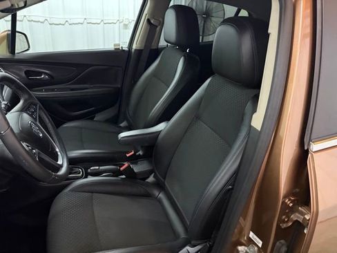 Used 2017 Buick Encore Preferred AWD/4WD image 30