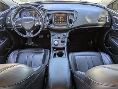 Used 2016 Chrysler 200 Limited image 14