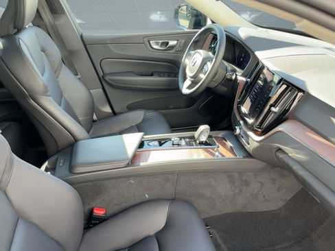 Certified 2024 Volvo XC60 B5 Plus w/ Protection Package Premier image 30