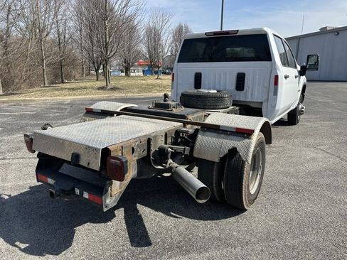 Used 2022 Chevrolet Silverado 3500 W/T w/ WT Convenience Package image 4