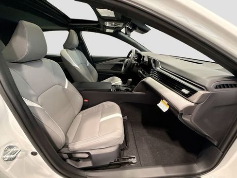 New 2026 Toyota Camry SE image 22