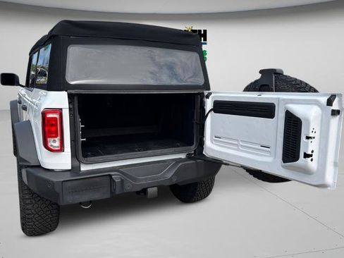 Certified 2023 Ford Bronco Big Bend w/ Sasquatch Package AWD/4WD image 16