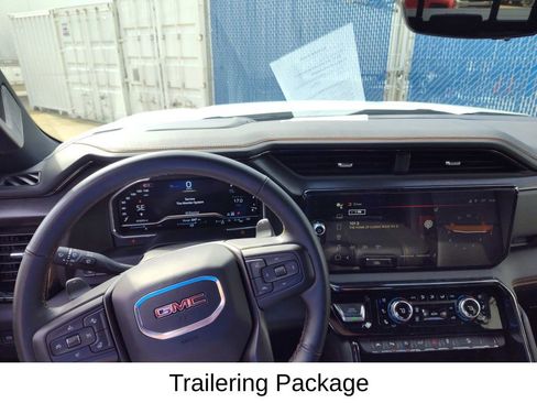 Certified 2024 GMC Sierra 1500 AT4 w/ Technology Package AWD/4WD image 16