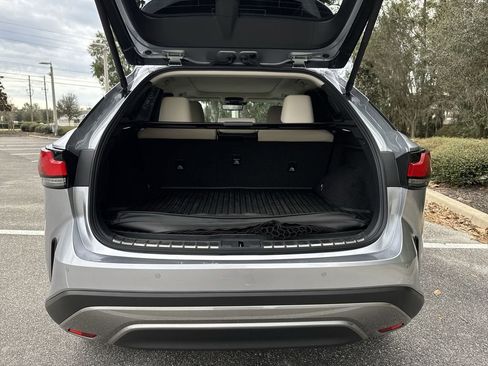 Used 2025 Lexus RX 450h AWD w/ Luxury Package image 28