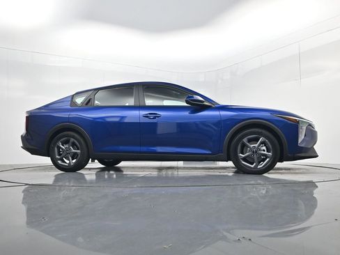 New 2026 Kia K4 LXS image 38