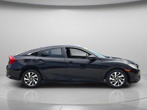 Used 2016 Honda Civic EX image 5