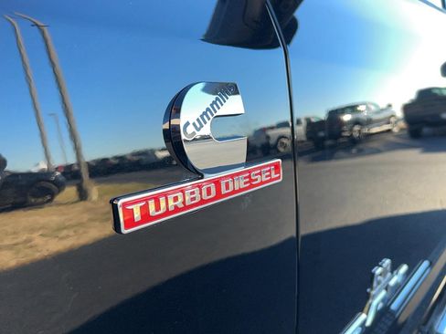 Used 2019 RAM 3500 Tradesman image 12