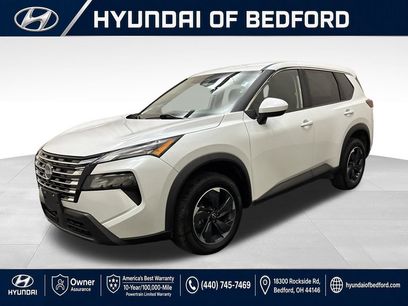 Used 2024 Nissan Rogue SV