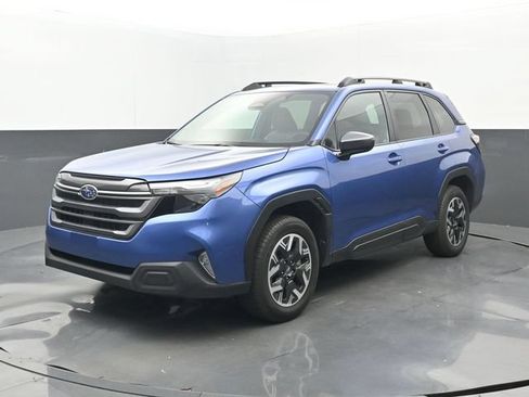 Used 2026 Subaru Forester Premium AWD/4WD image 8