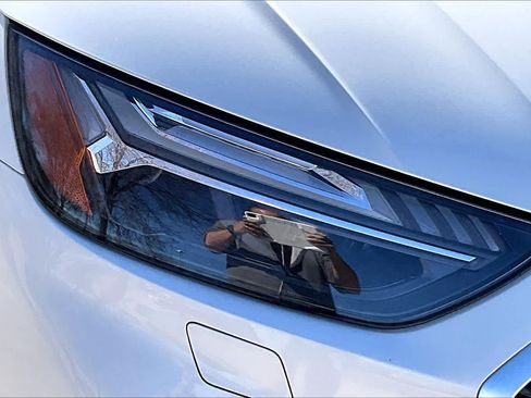 Used 2021 Audi Q5 Prestige w/ Prestige Package image 27