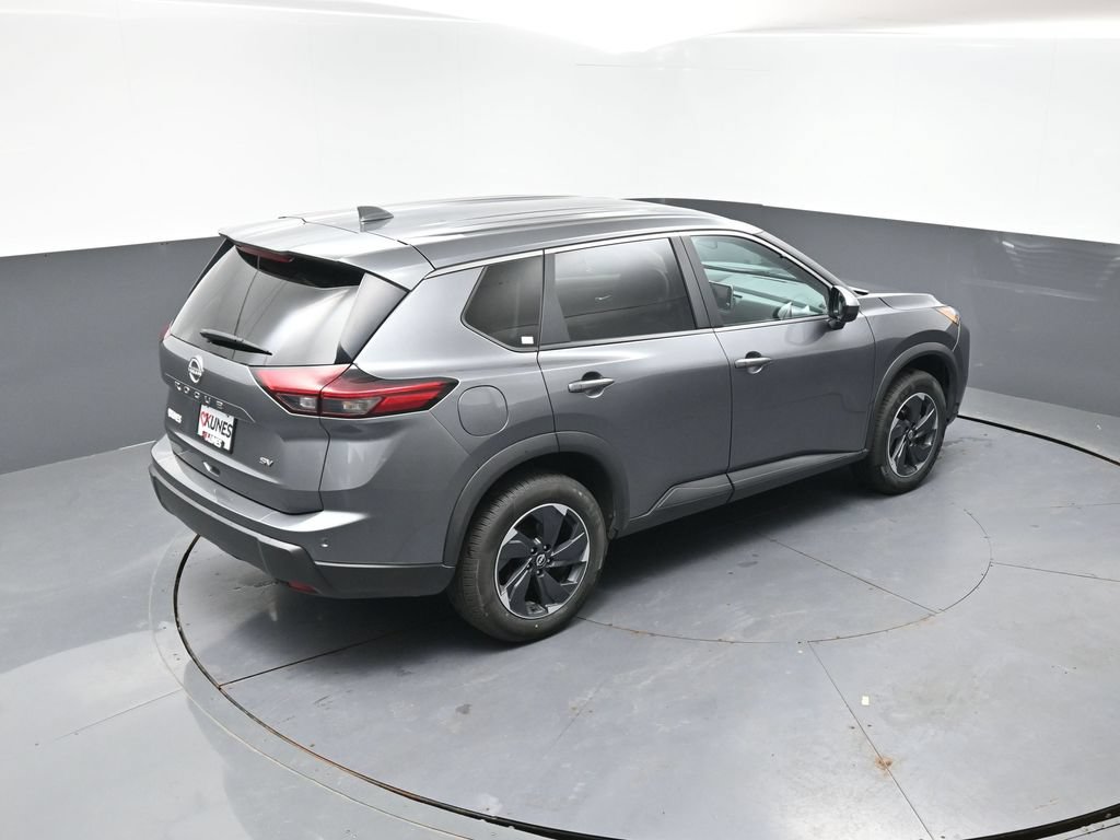 Used 2024 Nissan Rogue SV FWD image 40