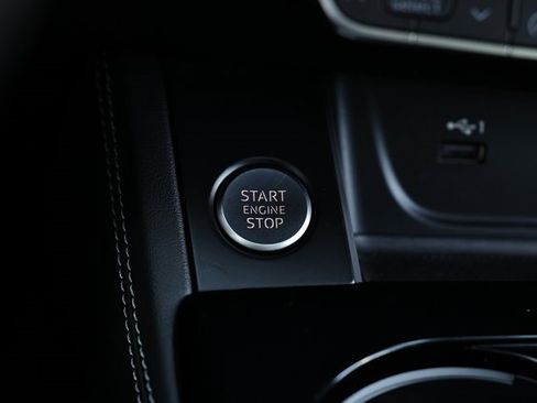 Used 2024 Audi A4 2.0T Premium Plus image 41