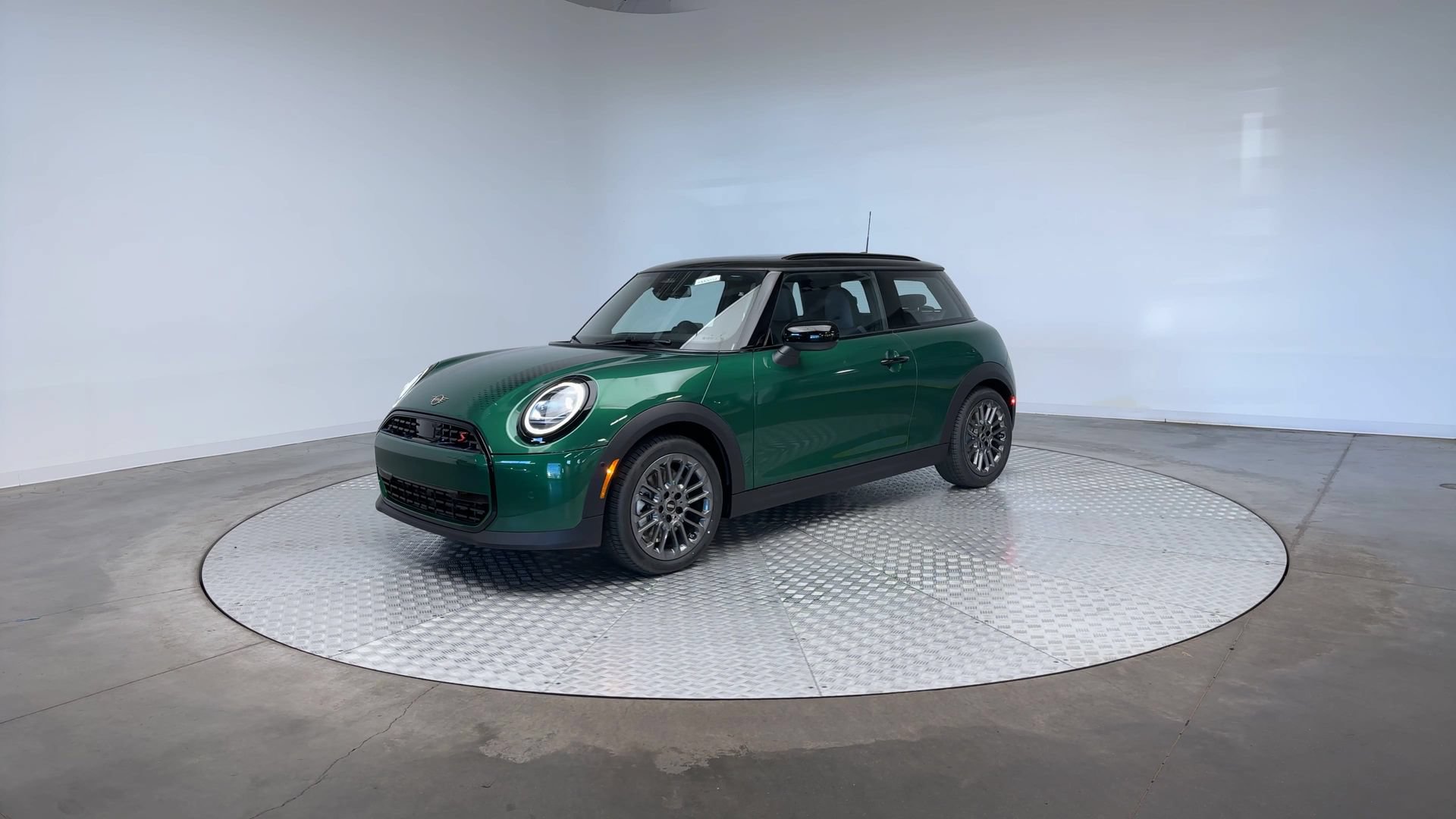 Certified 2026 MINI Cooper S FWD image 7