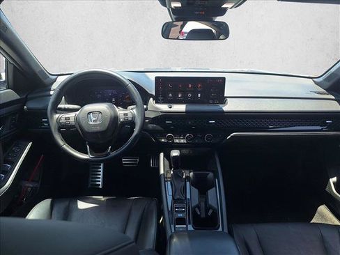 Used 2023 Honda Accord Sport image 15