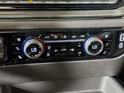 Certified 2025 Chevrolet Silverado 2500 ZR2 w/ Technology Package image 14