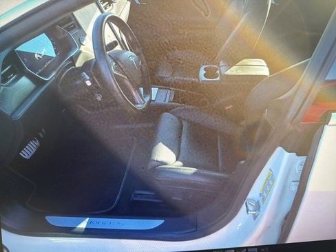 Used 2020 Tesla Model S Performance image 8