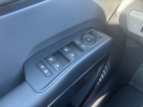 New 2026 Kia EV9 Wind image 20