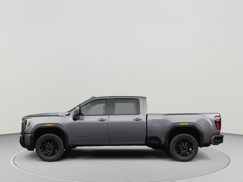 Used 2024 GMC Sierra 2500 AT4 w/ AT4 Premium Plus Package AWD/4WD image 2