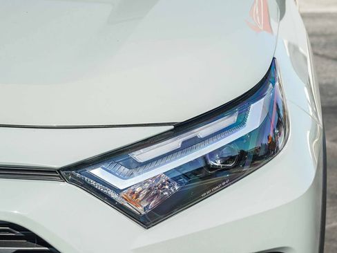 Used 2023 Toyota RAV4 XLE w/ Convenience Package FWD image 9