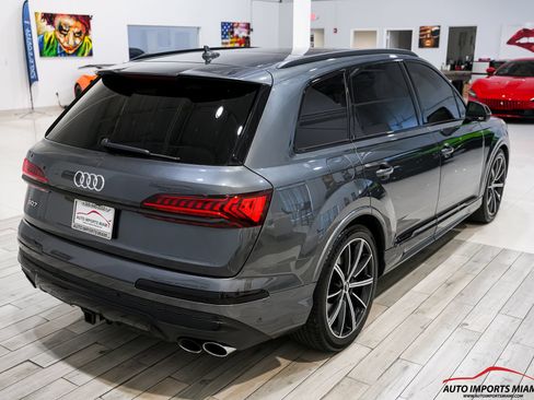 Used 2021 Audi SQ7 Premium Plus w/ Driver Assistance Package AWD/4WD image 23